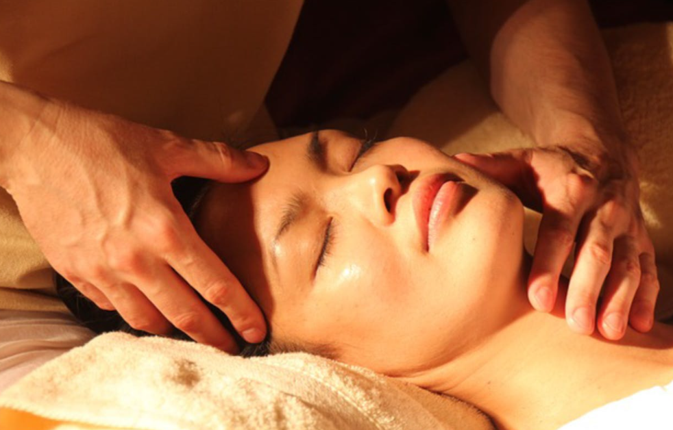 Best Massage Therapist Narre Warren