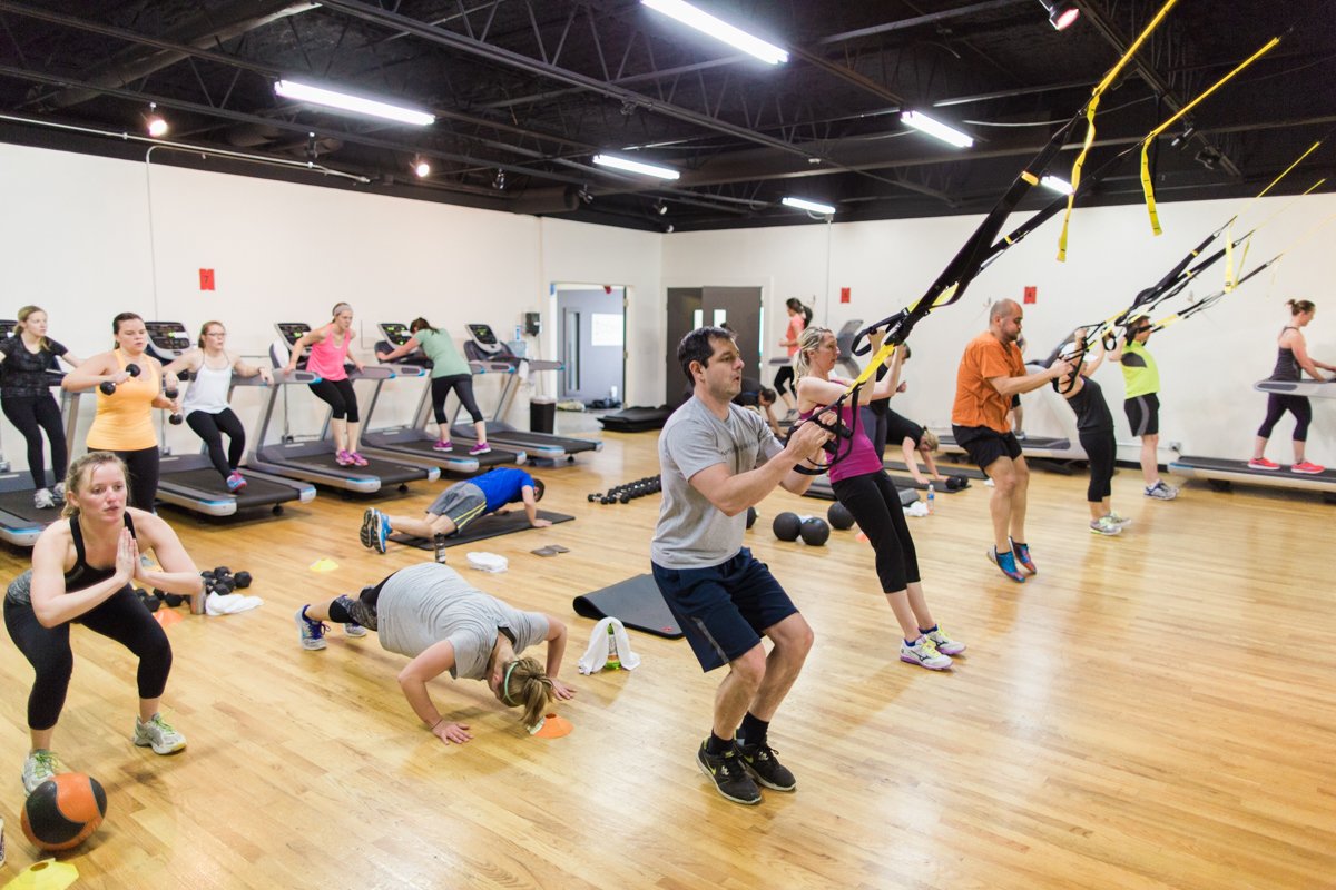 Core first. Фитнес-центр "first Fitness" Волгодонск. Функциональный тренинг. Core фитнес. Core занятия фитнес что это.